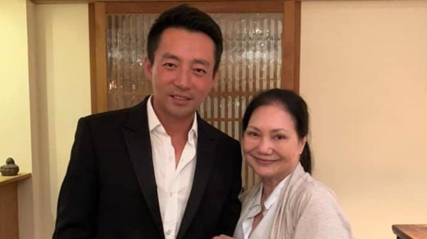徐妈妈为大S亲上战场对决！汪小菲抵台6天未露面原因曝光
