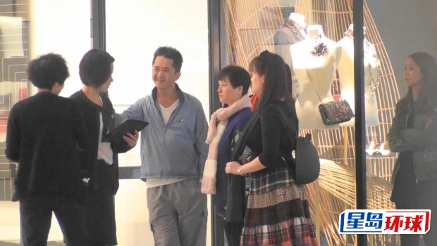 邓兆尊惊爆有位丰腴四奶？有“老婆”拍拖片流出竟有情欲画面