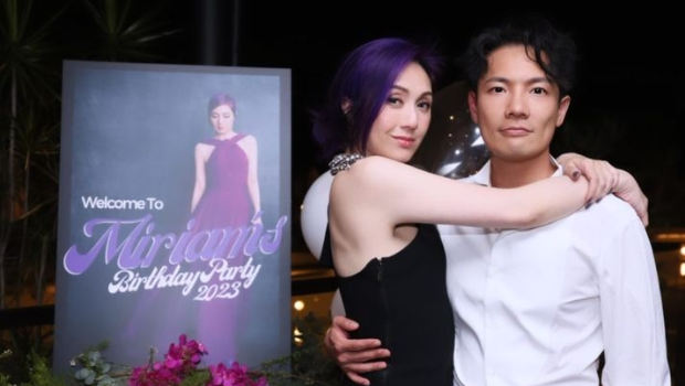 天后杨千嬅老公开派对竟在爱妻面前揽女！惹网民强烈不满