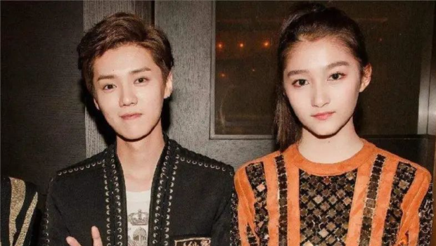鹿晗关晓彤被传已分手！传女方朋友圈早官宣，列出多项证据登热搜