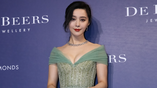 范冰冰女同电影复出影坛，罕谈被封杀：能救你的只有自己