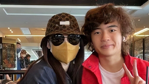 谢霆锋16岁儿子Lucas女友疑曝光？网民推测发展姐弟恋