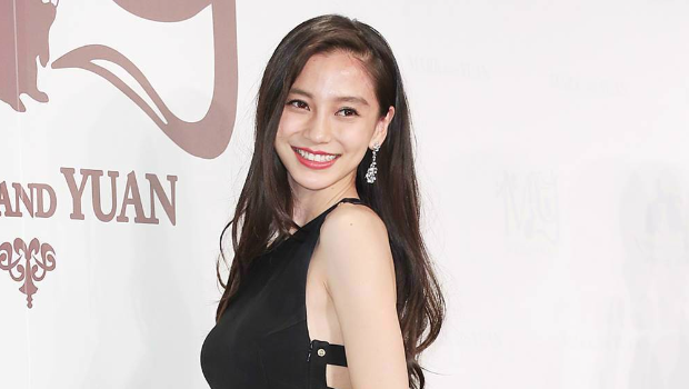 ​Angelababy看疯马秀遭网友炮轰，突朴素现身低头闪镜头