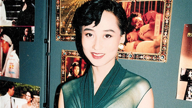 63岁利智陈年凑女照流出！为李连杰甘愿洗尽铅华回归家庭