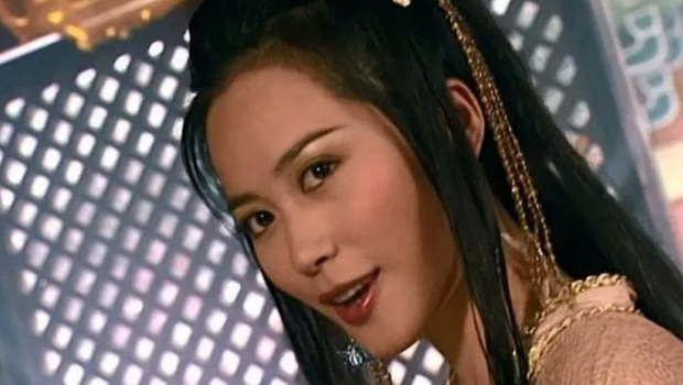 53岁内地女星美到至今还无人敢娶，近况曝光网友看傻