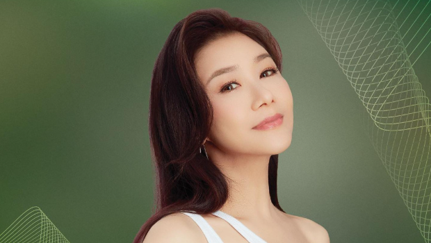 张慧仪惊变“蛇精女”！公开冻龄秘籍，竟被网民狠批如毁容
