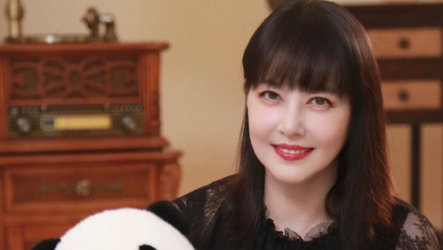 ​周海媚遗产分配成谜！传兄弟姊妺无意承继，逾亿身家全归妈妈