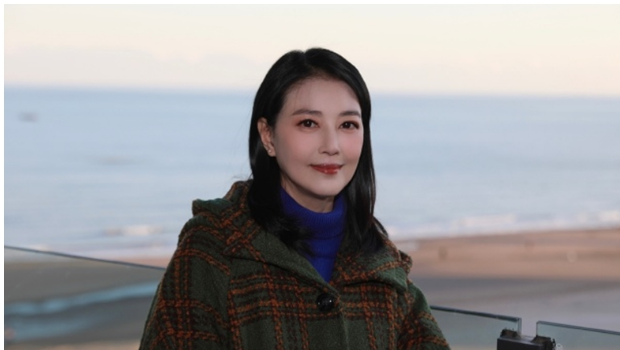 至亲见证下完成告别式，周海媚妈妈：愿只把她的美好留在大家心中