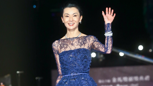 张曼玉昔与“大咖男星”拍吻戏，爆内幕：导演喊卡都推不开